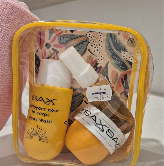 Sax Other - SAXX Yellow Body Wash and Spray Set
